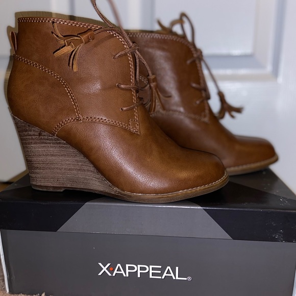 Wedge Booties - Picture 4 of 4